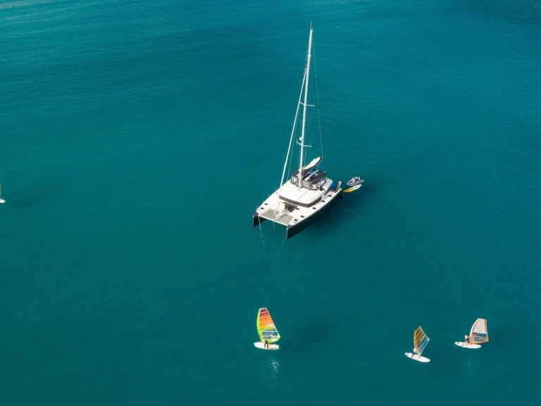 Huur Catamaran met of zonder schipper Lagoon in Athens Marina