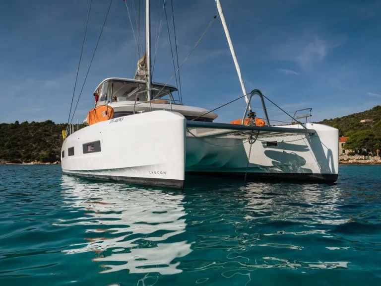 Verhuur Catamaran in Seget Donji - Lagoon Lagoon 55