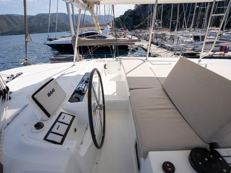 Verhuur Catamaran in Marmaris - Lagoon Lagoon 46