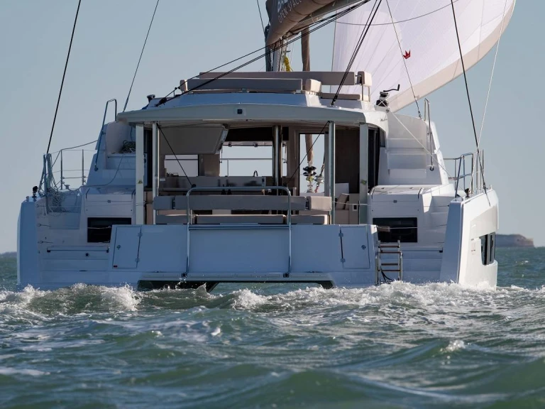 Verhuur Catamaran Bali met vaarbewijs