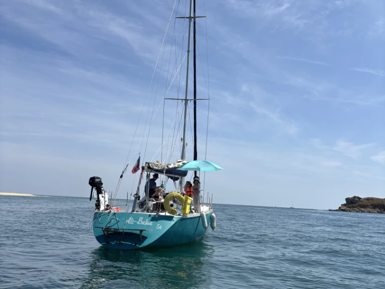 Verhuur Zeilboot in La Rochelle - Jeanneau Selection 37