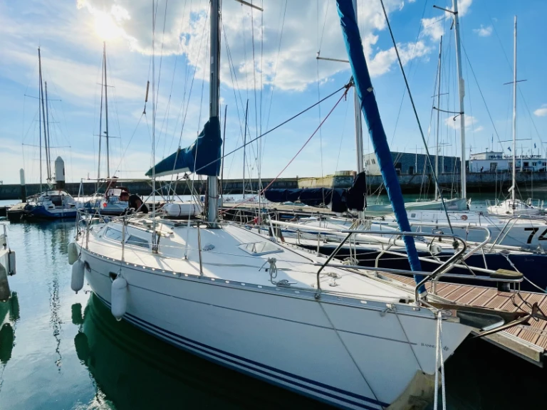 Jeanneau Sun Odyssey 33 te huur van particulier of professional in Le Havre