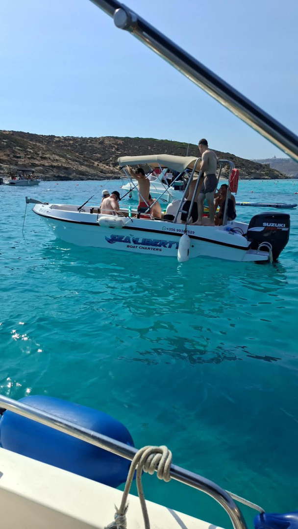 Huur Motorboot met of zonder schipper Buccaneer in Gozo
