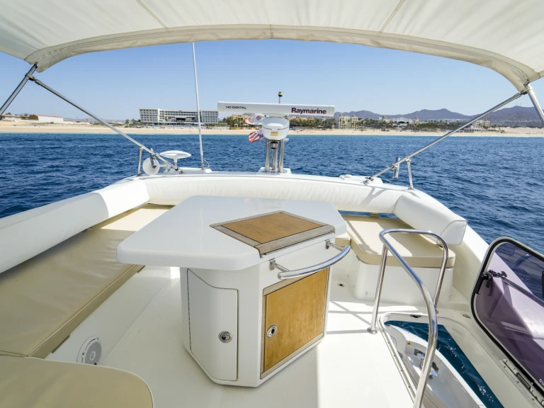 Verhuur Motorboot Azimut met vaarbewijs