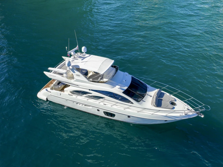Bootverhuur Cabo San Lucas goedkoop Azimut 55