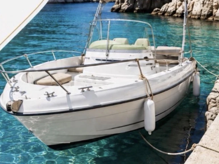 Verhuur Motorboot in Marseille - Cap-Ferret 550 Open