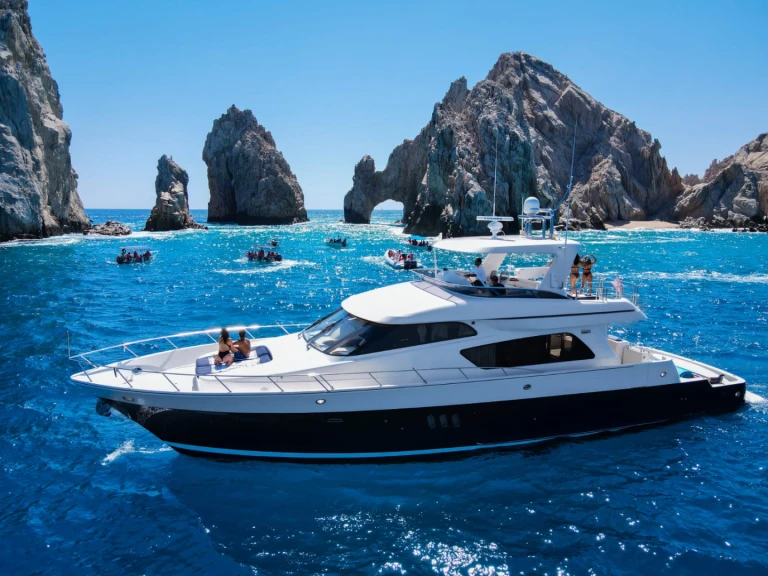 Bootverhuur Mckinna 70 pilothouse in Cabo San Lucas via SamBoat