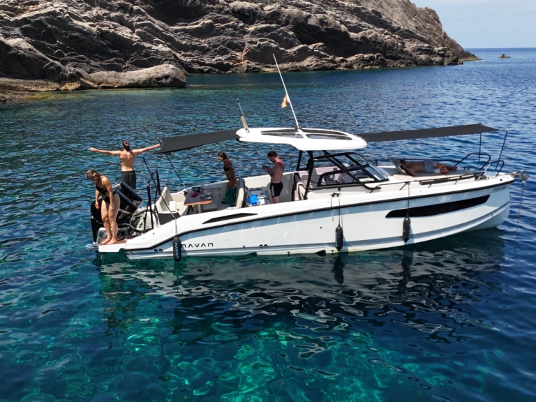 Motorboot te huur in Santa Eulària des Riu voor de beste prijs