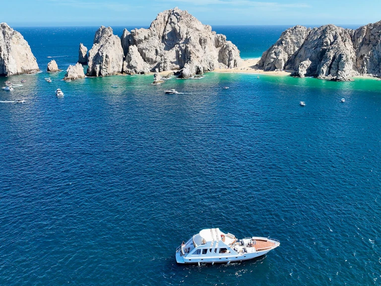 Jacht te huur in Cabo San Lucas voor de beste prijs