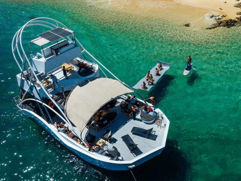 Bootverhuur Cabo San Lucas goedkoop Luxury Motor Yacht