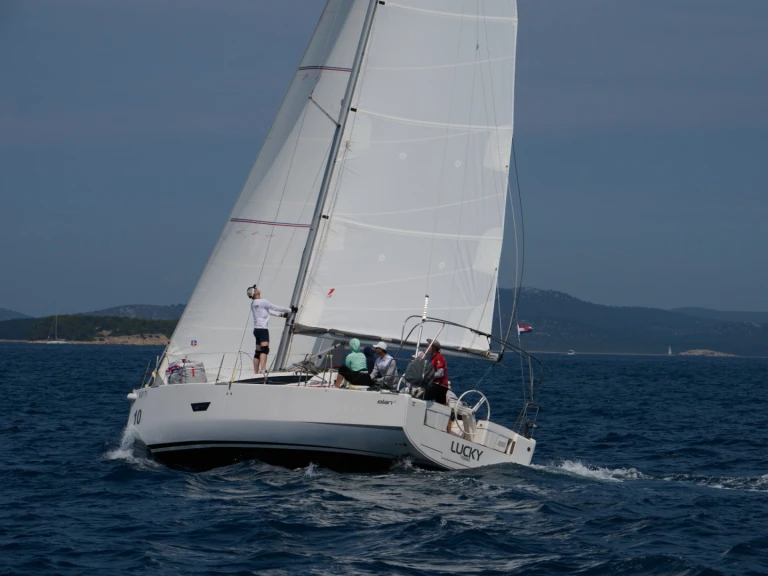 Bootverhuur Betina goedkoop E4