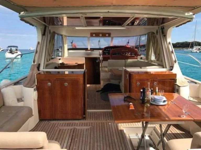 Bootverhuur Marseille goedkoop Mystic 44