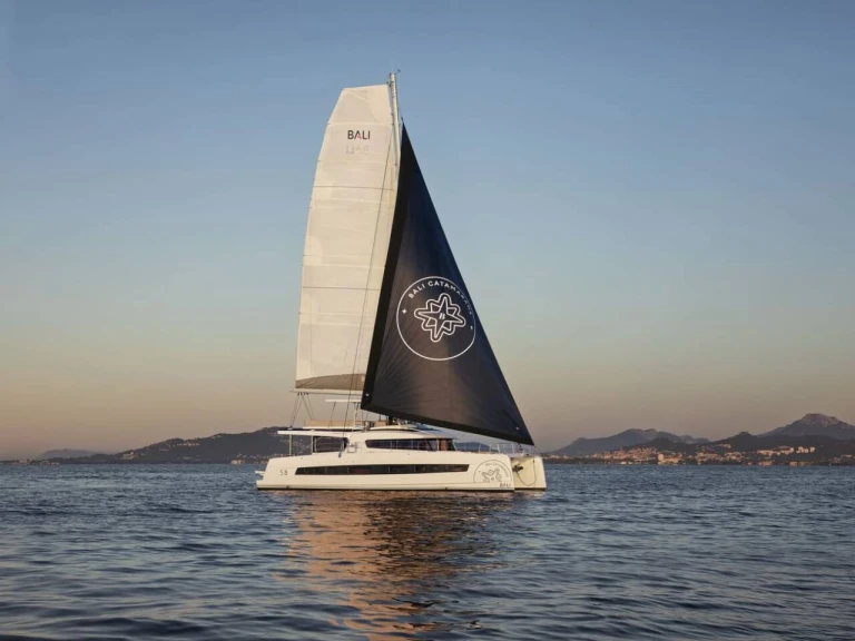 Verhuur Catamaran in Bonifacio - Bali Bali 5.8