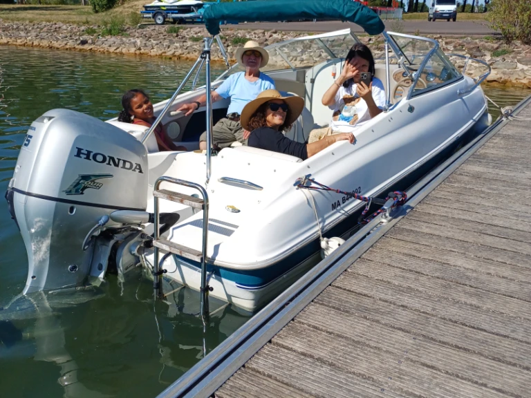 Bootverhuur Bayliner Bayliner 1802 Capri Cuddy in Dienville via SamBoat