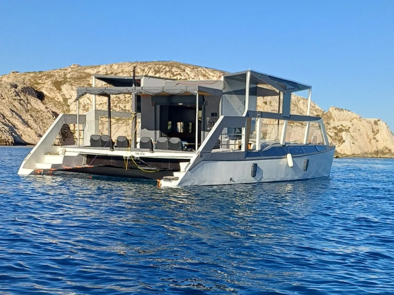 Bootverhuur Marseille goedkoop Louisiane 37