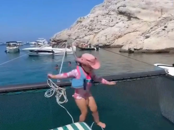 Verhuur Catamaran in Marseille - Fountaine Pajot Louisiane 37
