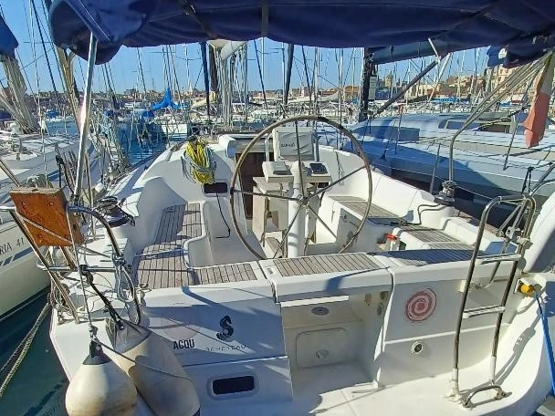 Huur een Bénéteau Oceanis 37 in Porto Ercole