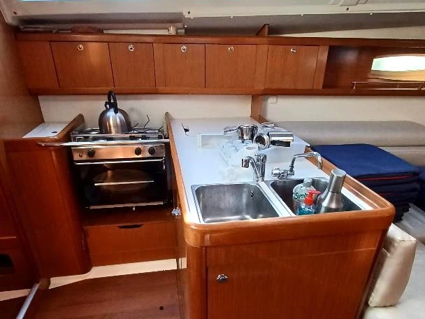 Bootverhuur Bénéteau Oceanis 37 in Porto Ercole via SamBoat