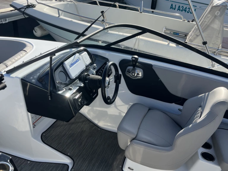 Verhuur Motorboot in Ajaccio - Glastron GT 225