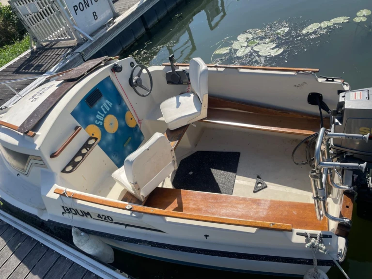 Bootverhuur Écouflant goedkoop Boum 420