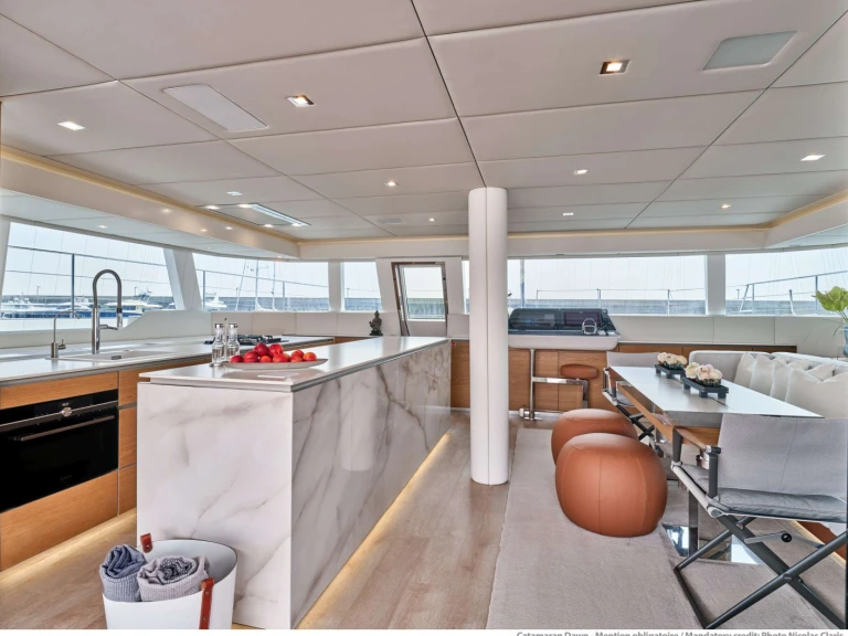 Huur Jacht met of zonder schipper Sunreef in Balearen