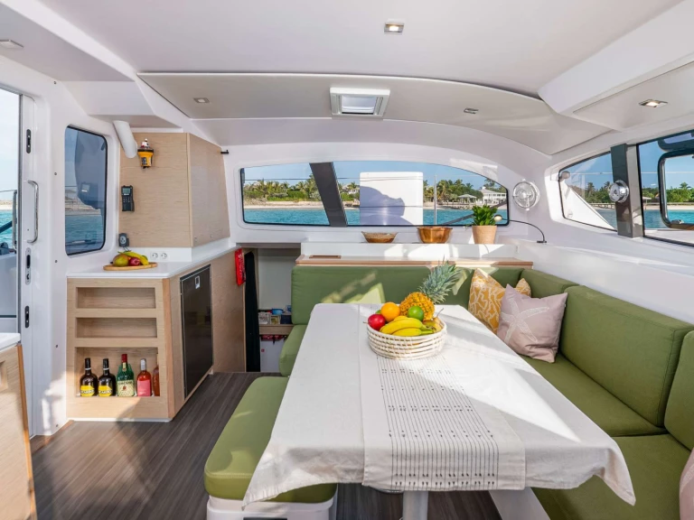 Huur een Outremer Falmari in Bahama's