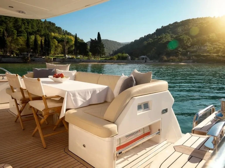 Huur Motorboot met of zonder schipper Princess in Podstrana