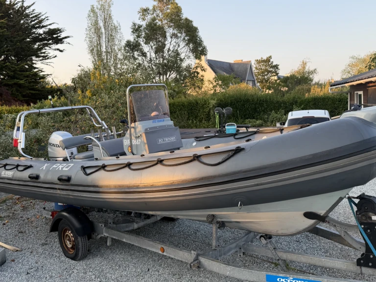 Verhuur Motorboot 3D Tender met vaarbewijs
