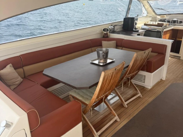 Leopard Leopard 23 Sport te huur van particulier of professional in Saint-Tropez