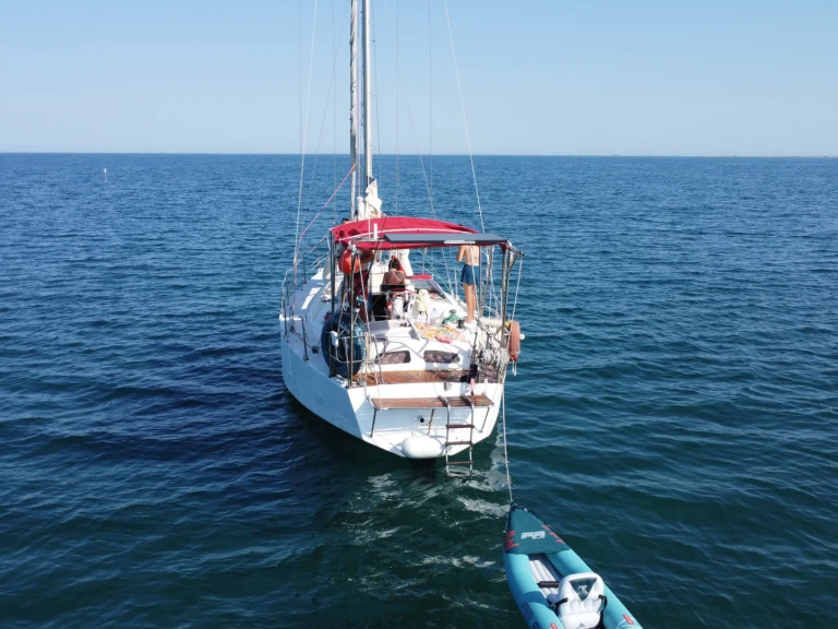Kit Marine KM 10.50 te huur van particulier of professional in Port-Camargue