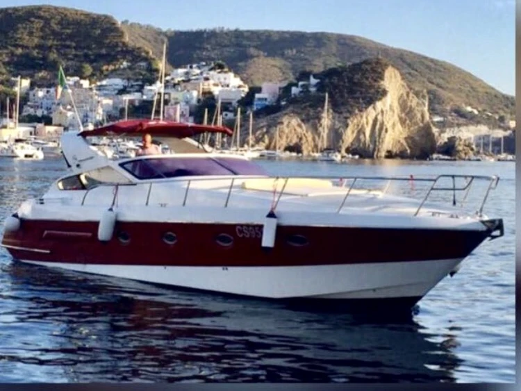 Bootverhuur Italië goedkoop Must 45