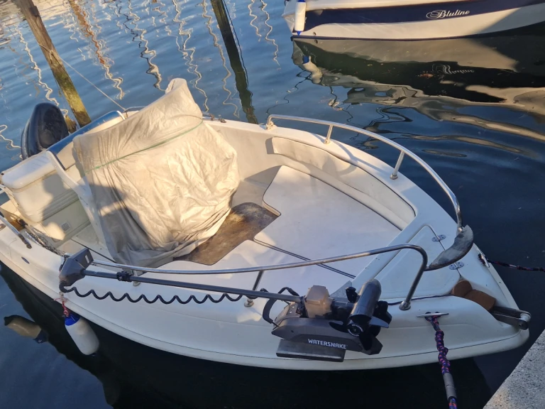 Bluline Bluline 19 Ft Open te huur van particulier of professional in San Giorgio di Nogaro