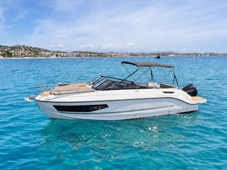 Quicksilver Activ 755 Cruiser te huur van particulier of professional in Hyères