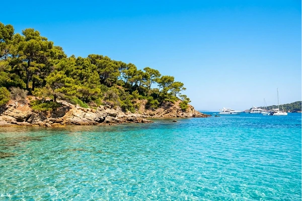 Motorboot te huur in Hyères voor de beste prijs