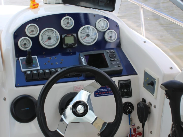 Bootverhuur Saver Riviera 24 in Roosteren via SamBoat