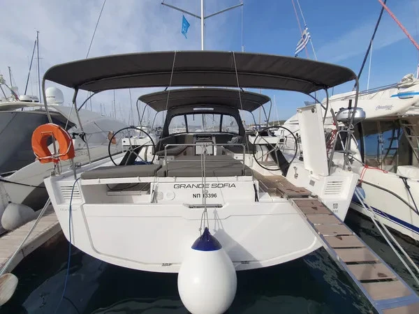 Jachthuur in Paros (Eiland) - Dufour Dufour 530 via SamBoat