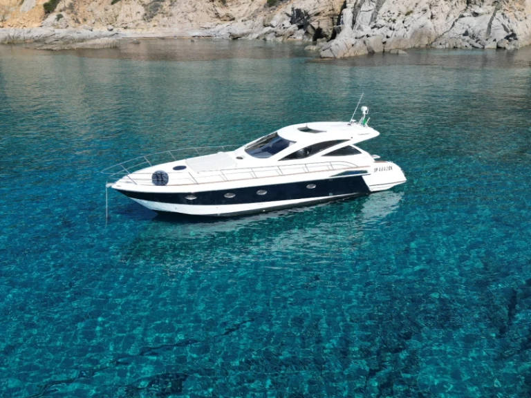 Huur Motorboot met of zonder schipper Giorgi in Villasimius