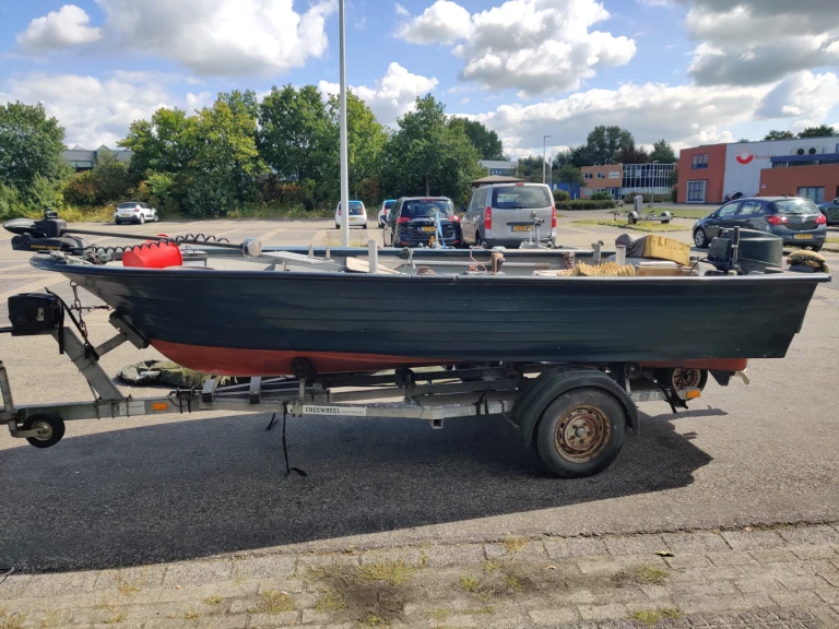 Huur een Onbekend Onbekend in Almere
