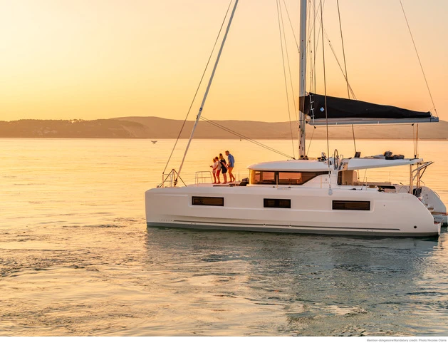 Bootverhuur Lagoon Lagoon 46 in Ajaccio via SamBoat