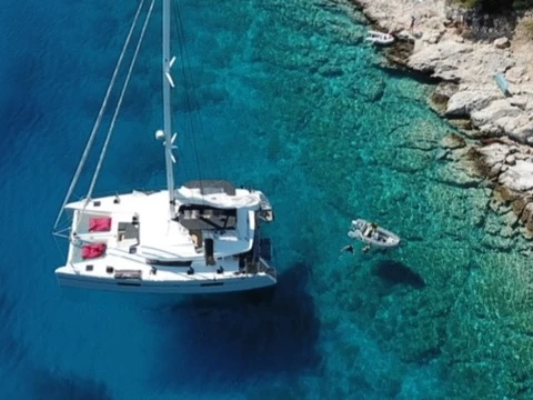 Bootverhuur Ajaccio goedkoop Lagoon 52