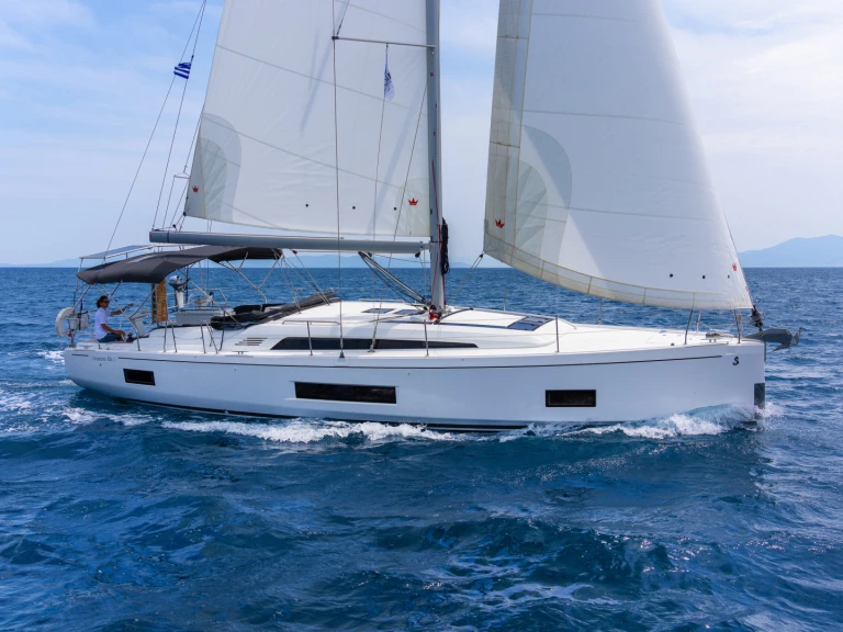 Zeilboot te huur in Rhodes (City) voor de beste prijs
