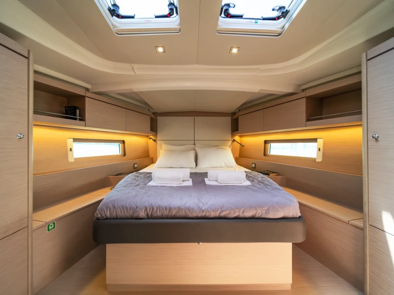 Bénéteau Oceanis 46.1 te huur van particulier of professional in Rhodes (City)