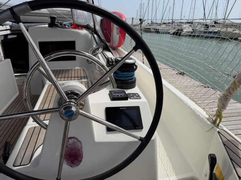 Jachthuur in Cecina - Jeanneau Sun Odyssey 410 via SamBoat