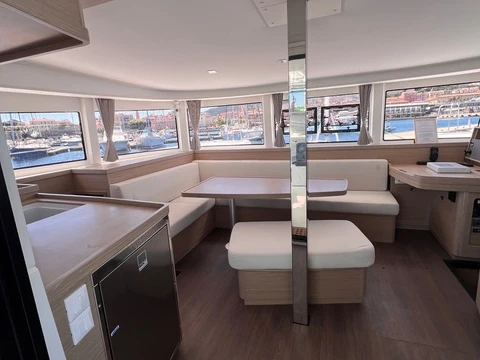 Huur Catamaran met of zonder schipper Lagoon in Ajaccio