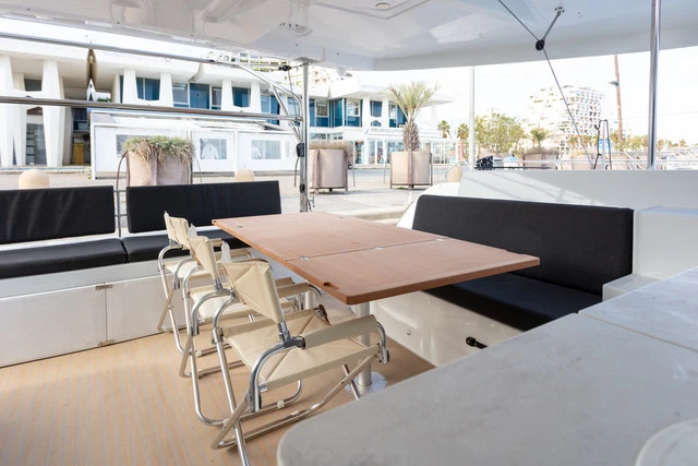 Bootverhuur Lagoon Lagoon 46 in Ajaccio via SamBoat