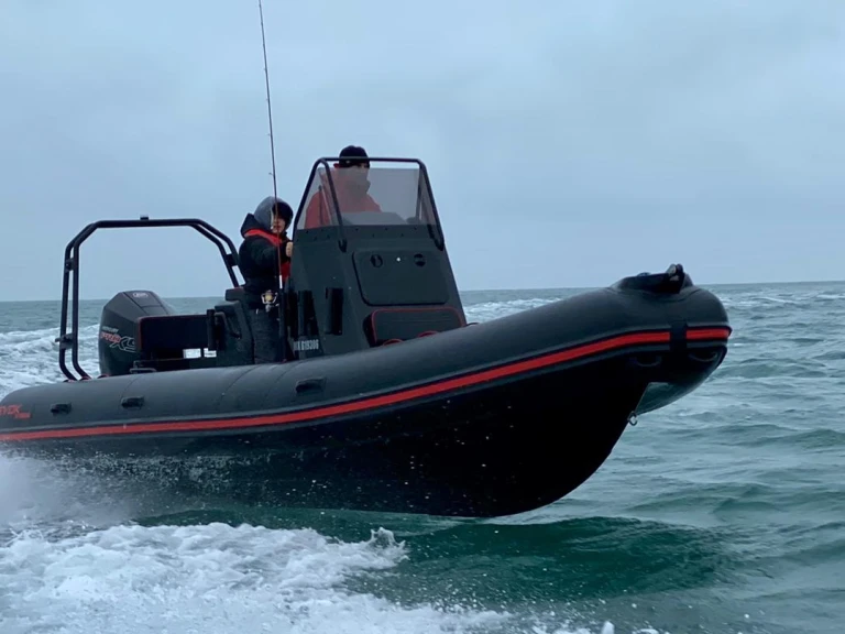 Bootverhuur Bénodet goedkoop EVOK 23