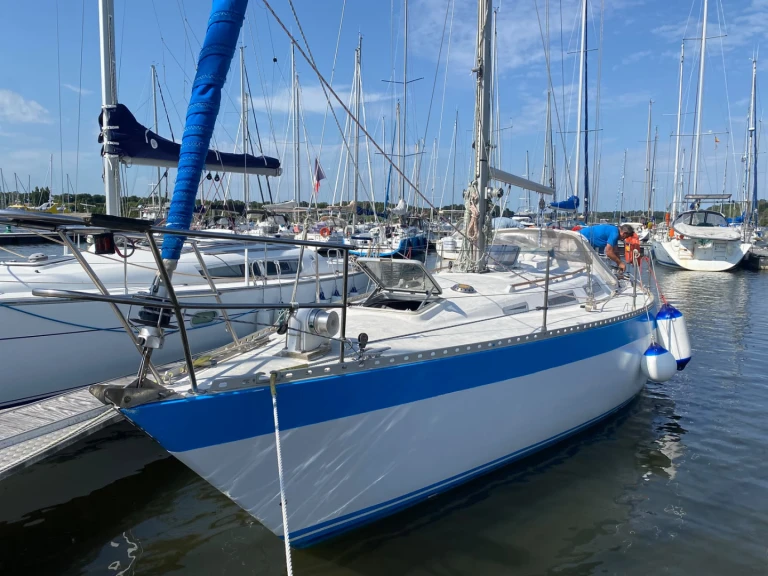 Verhuur Zeilboot Wauquiez met vaarbewijs