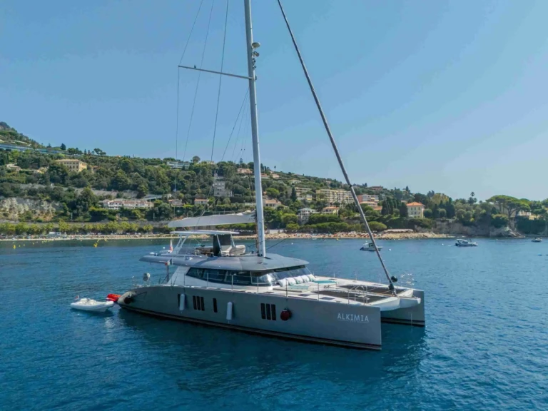 Huur een Sunreef Sunreef 74 in Milazzo