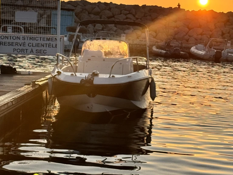 Huur een Quicksilver Openactiv in Frankrijk