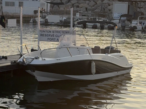 Huur Motorboot met of zonder schipper Quicksilver in Frankrijk